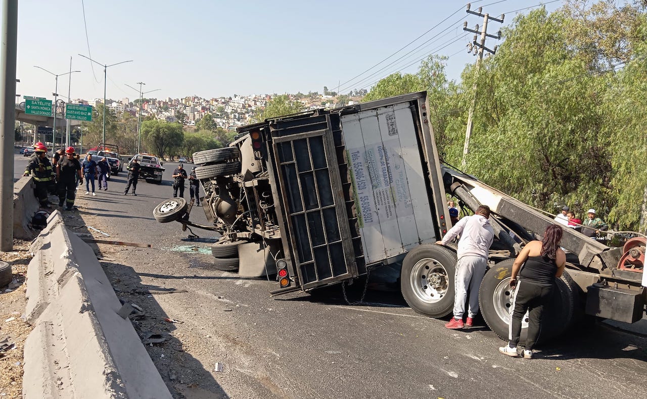 Accidente Hoy En La M Xico Quer Taro Cami N Se Vuelca A Cdmx