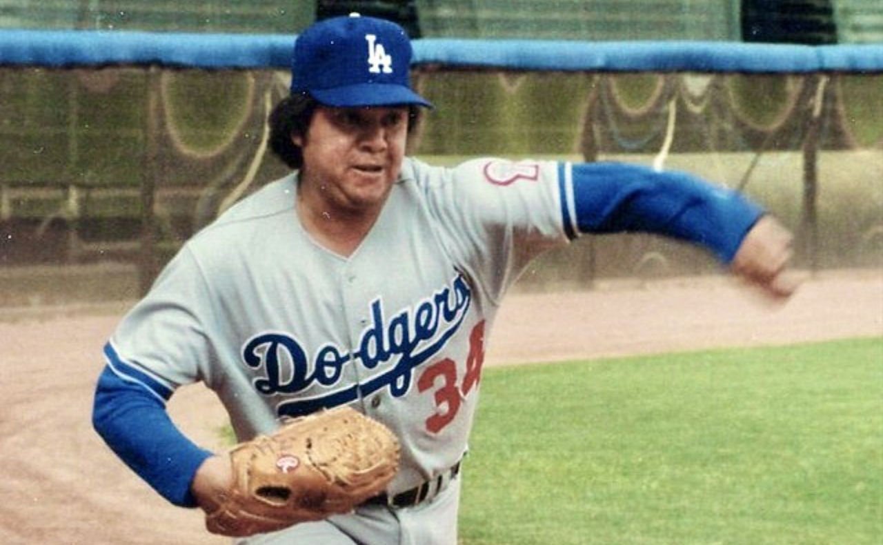 Fernando Valenzuela Leyenda Del B Isbol Muri A Los A Os