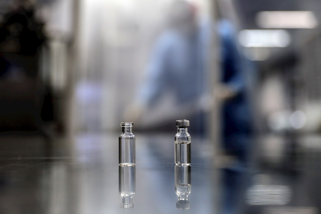 La vacuna de Oxford y AstraZeneca se venderá en países en desarrollo al costo