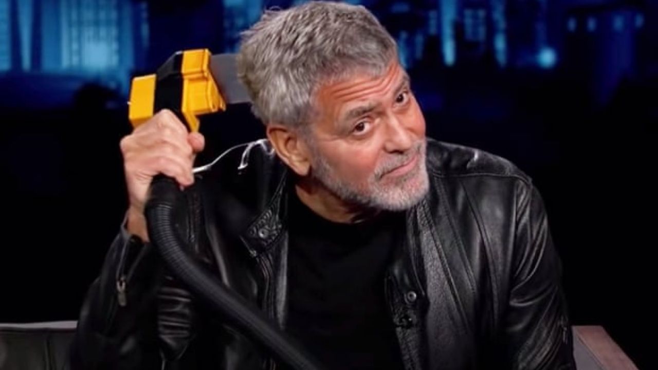 George Clooney revela cómo se corta el cabello. Usa un Flowbee