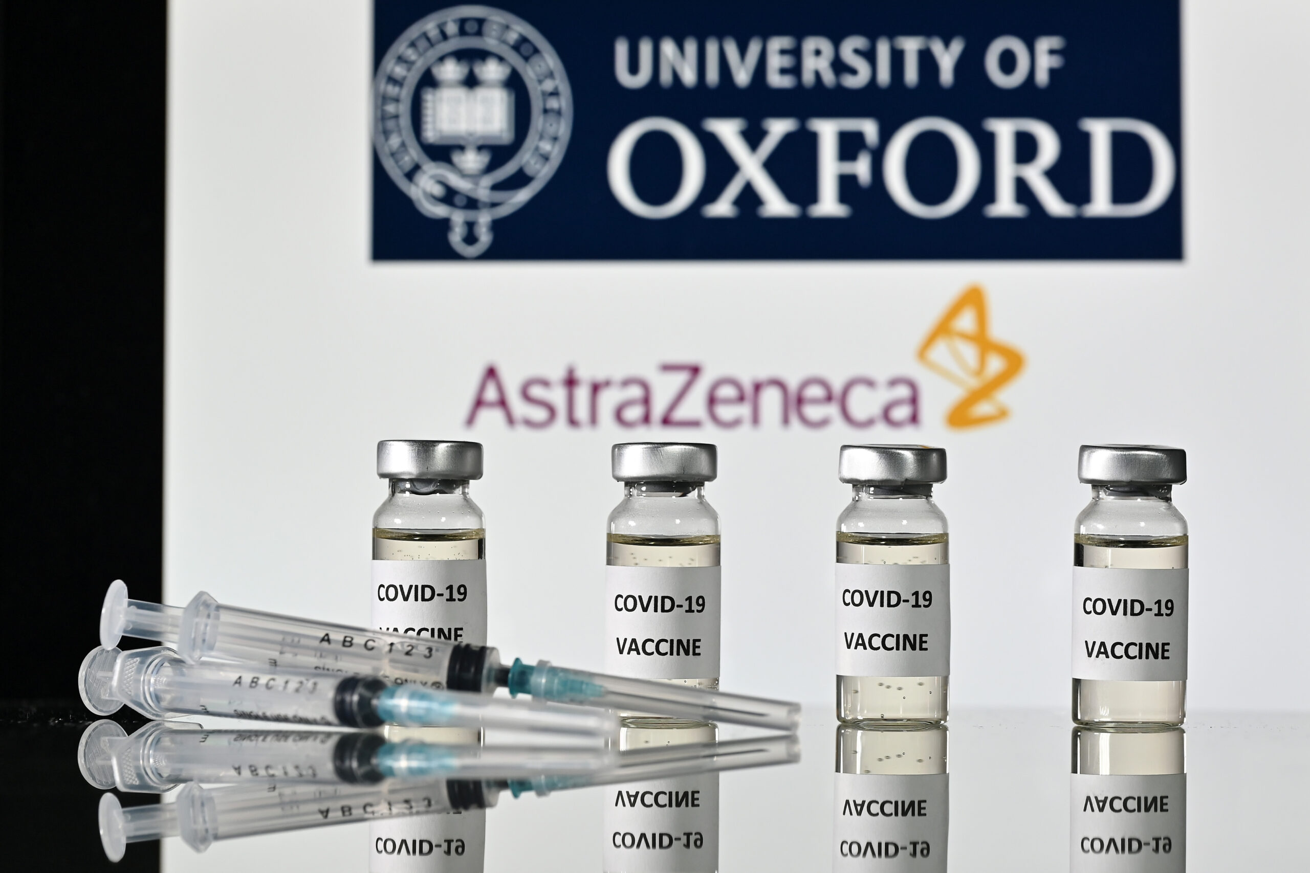 La-Lista de las cinco cosas que debes saber de la vacuna AstraZeneca/Oxford