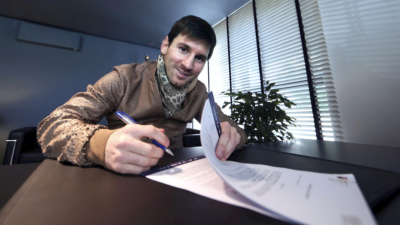 Messi tiene firmado con el Barca el contrato más caro del deporte por 674 mdd: El Mundo