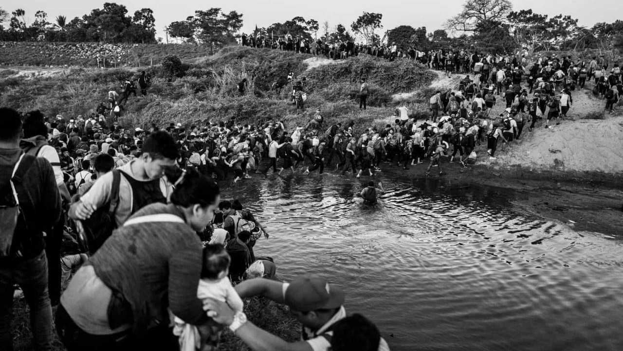 Los migrantes que Trump obligó a México a detener: la mejor fotografía de Ada Trillo