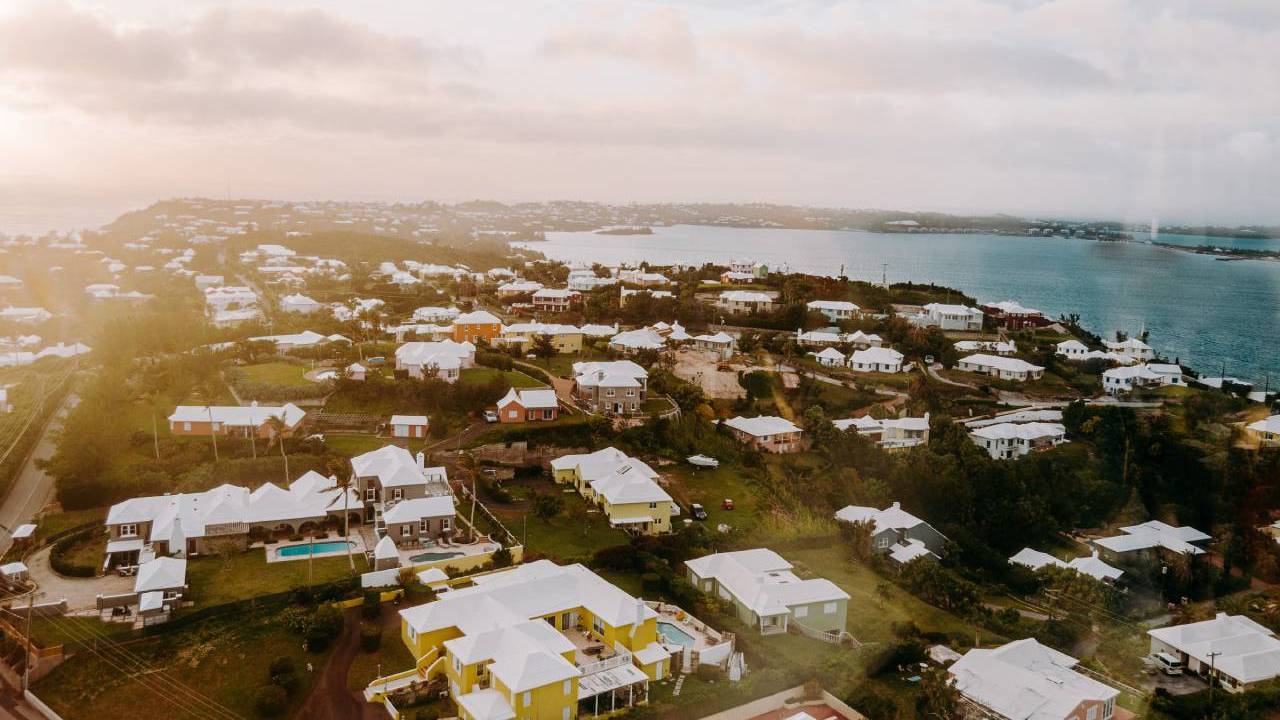 Forbes canceló viaje a Bermudas para que emprendedores escaparan 1 mes del Covid
