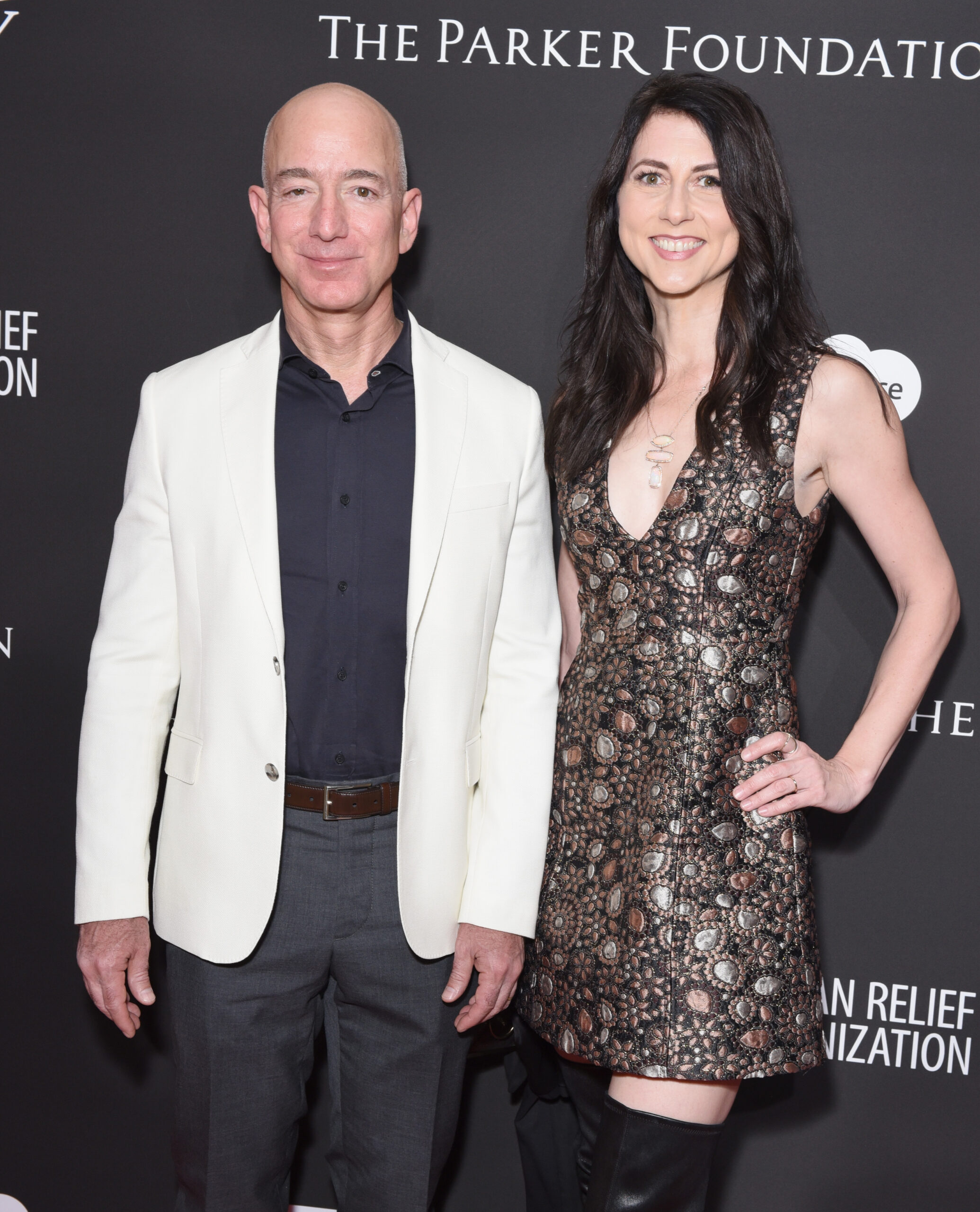 La ex esposa de Jeff Bezos sacude al mundo de la filantropía
