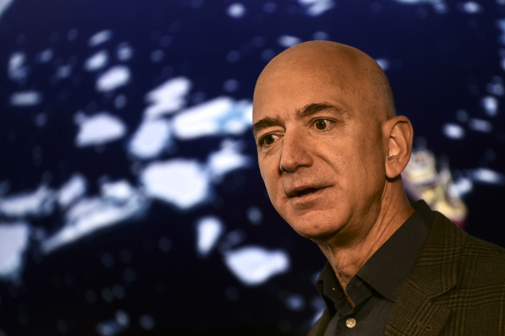 Róterdam desarmará su puente histórico para que pase el superyate de Jeff Bezos