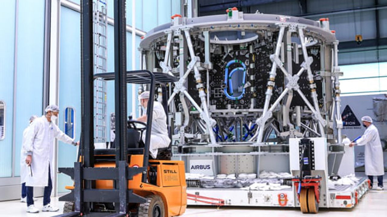Spacewatch: Airbus construirá tres módulos más para misiones lunares