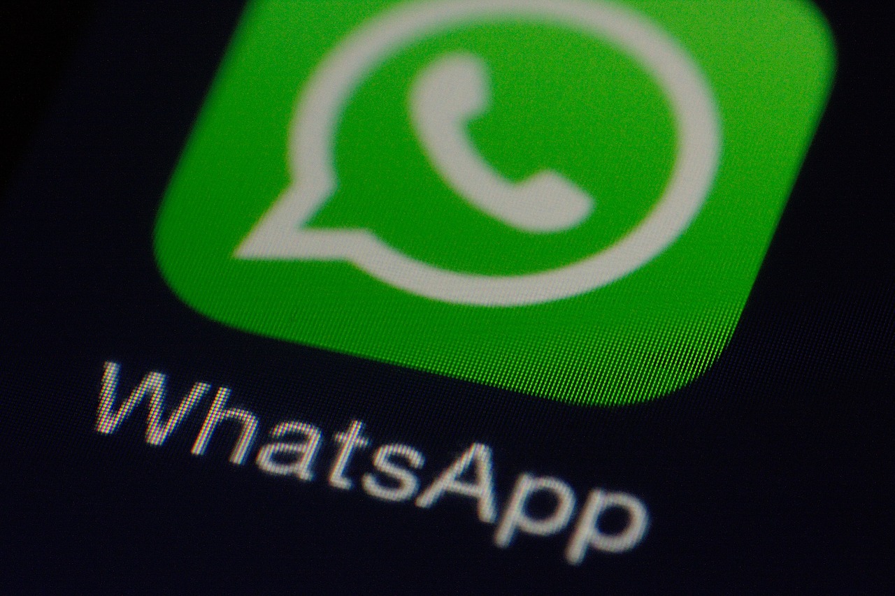 Reportan caída de WhatsApp y problemas técnicos en Instagram y Facebook