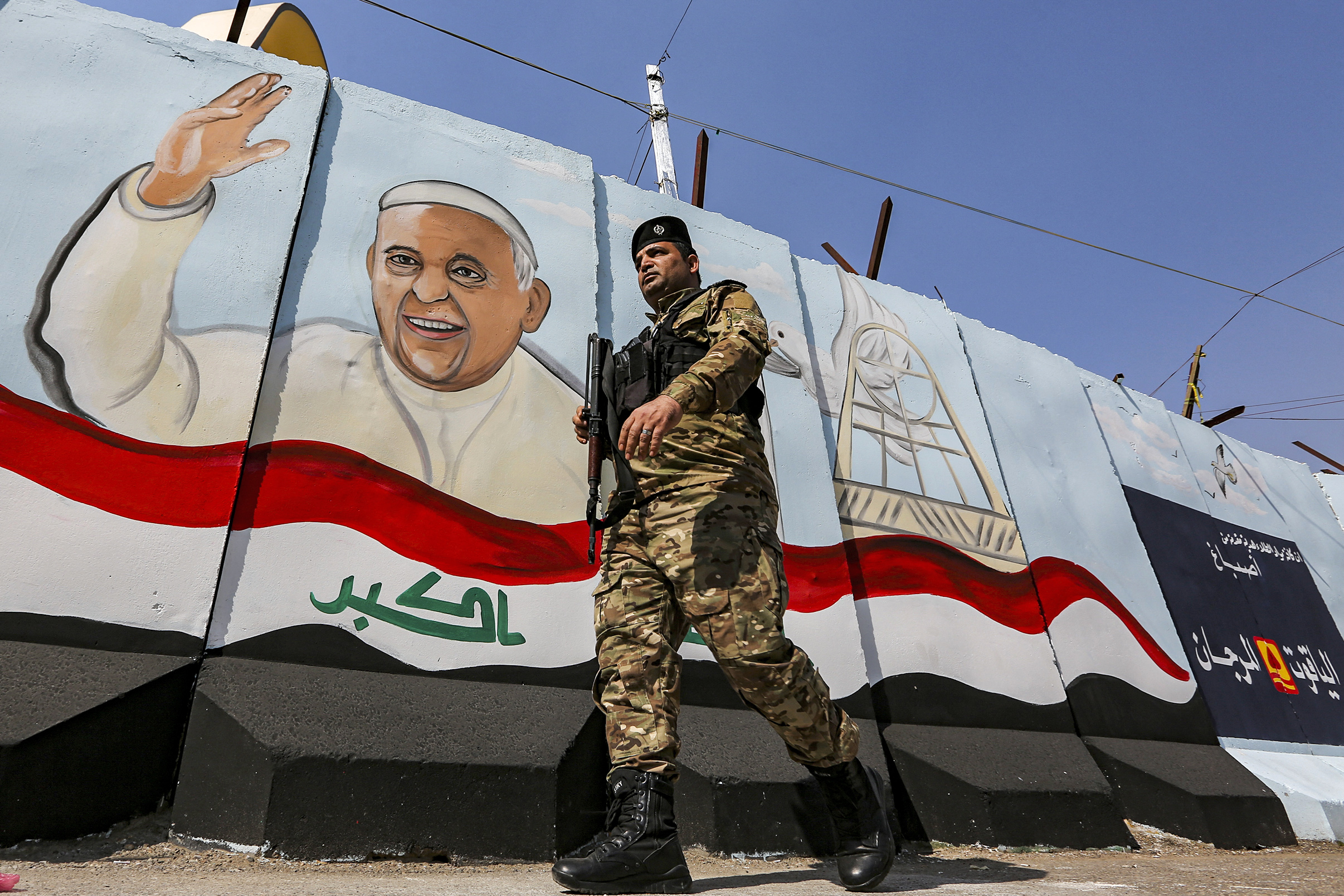 Por primera vez en la historia, un papa visita Irak
