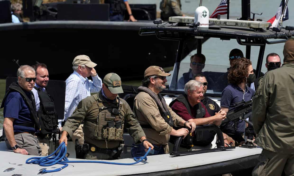 El senador texano Ted Cruz desata las burlas por ‘documental’ de su visita a la frontera