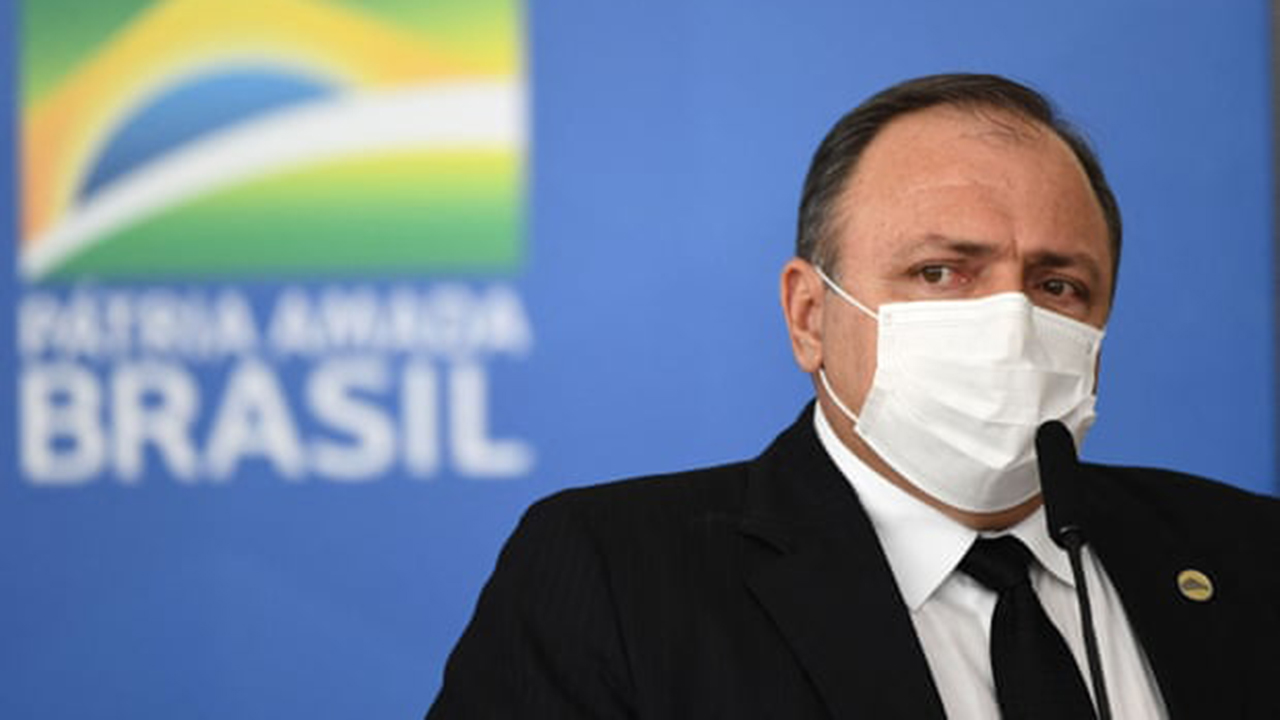 Brasil se queda sin su tercer ministro de salud por aumento de muertes por Covid
