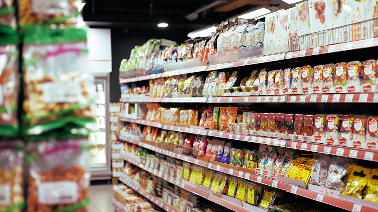 Nuevo etiquetado frontal de alimentos busca empoderar al consumidor: expertos