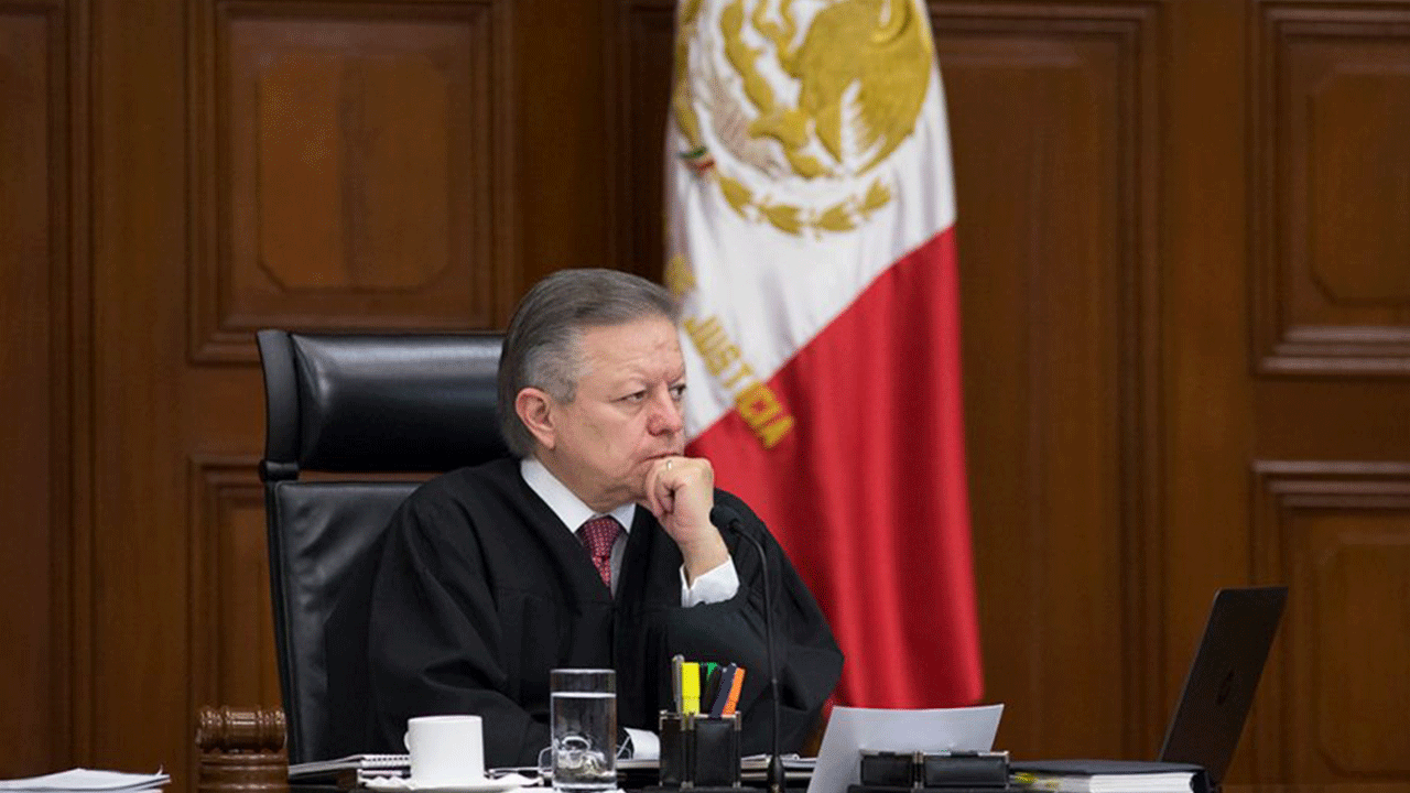 El Senado aprueba que Arturo Zaldívar siga al frente de la SCJN hasta 2024