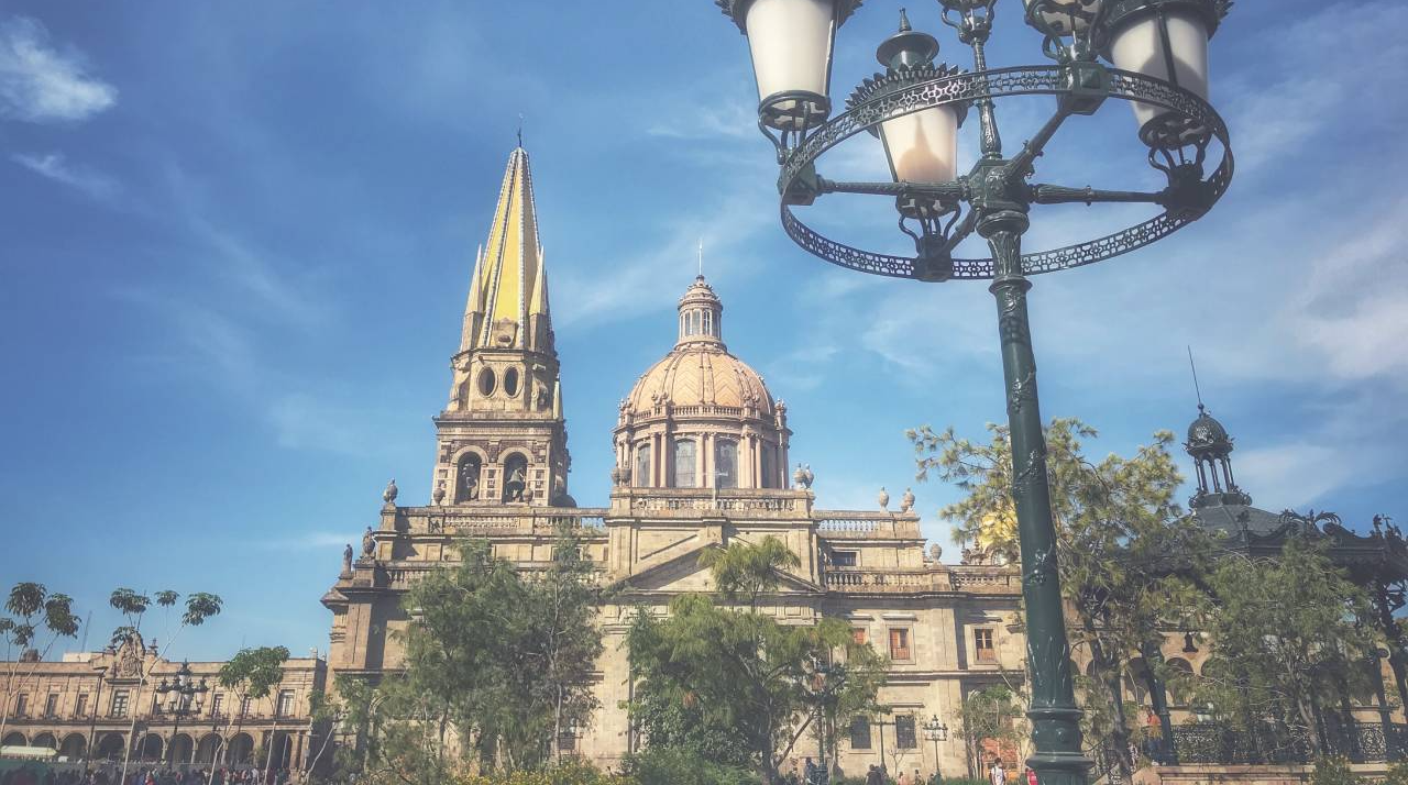 Campaña en Guadalajara implica propuestas para el desarrollo de vivienda en la ciudad