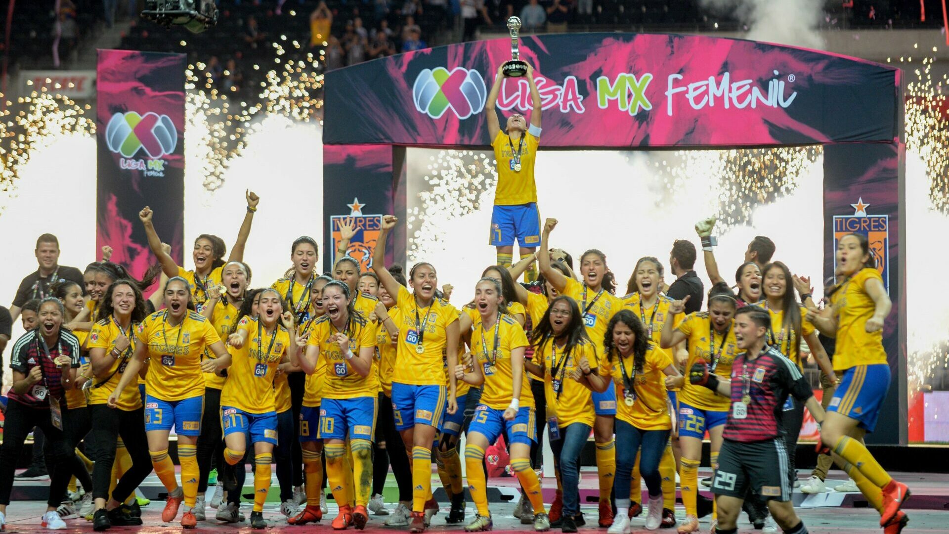 Tigres son las primeras bicampeonas de la Liga MX Femenil tras vencer a Guadalajara