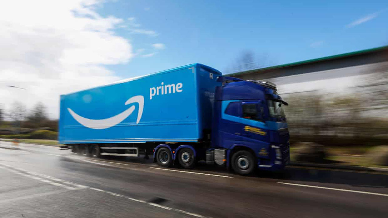 Amazon tuvo ventas por 44,000 millones de euros en Europa en 2020, pero no pagó el impuesto corporativo