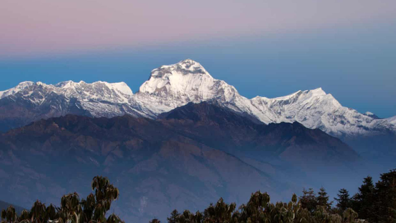 Nepal registró 19 casos positivos de Covid en el campamento de base del Dhaulagiri