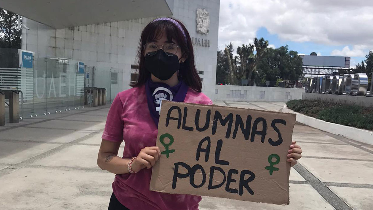 Universitarias de Hidalgo alzan la voz: denuncian acoso sexual de profesores