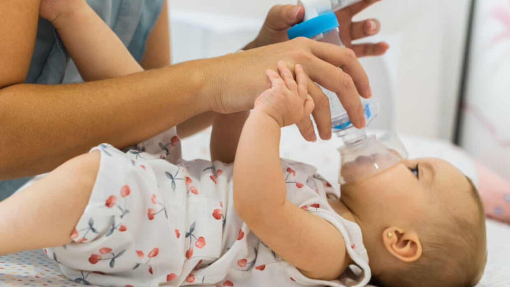 El asma infantil está relacionada con la exposición a contaminación atmosférica durante el embarazo, según investigación