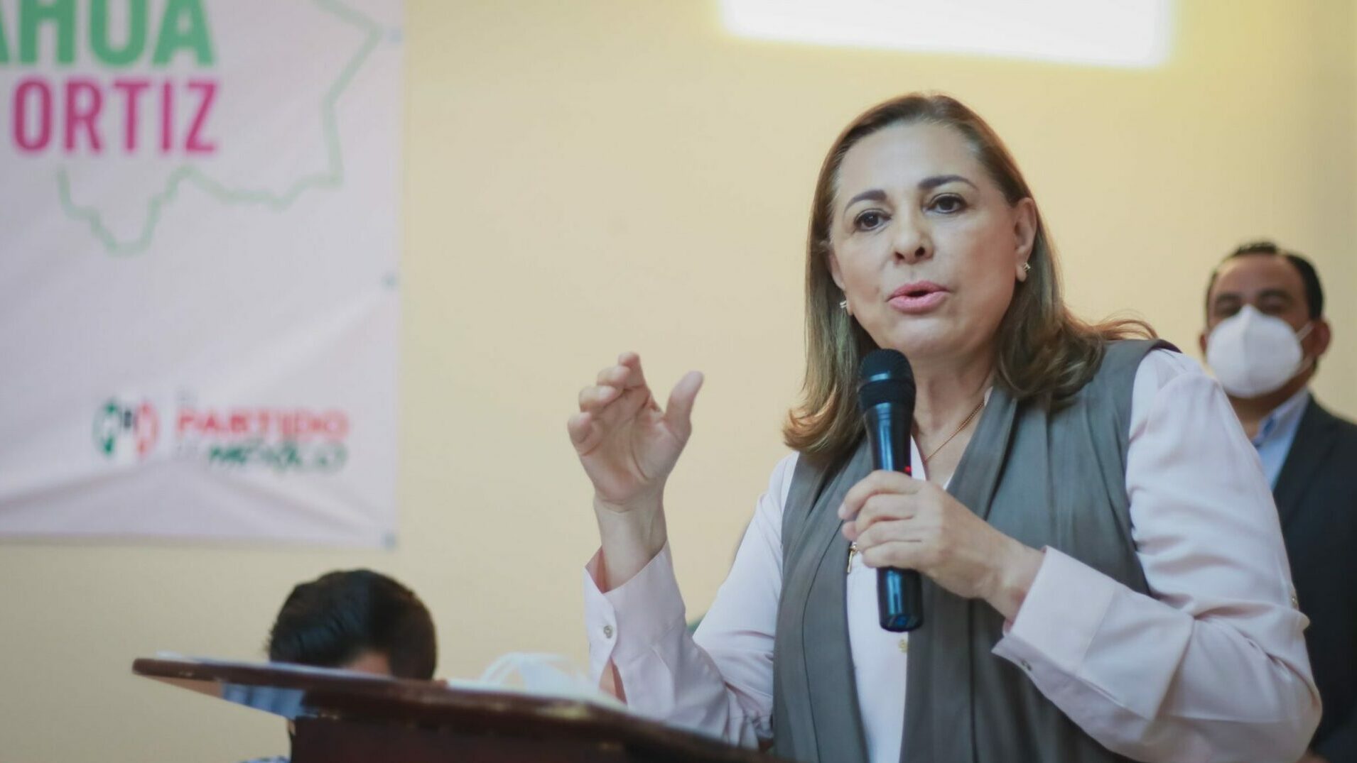 La candidata del PRI en Chihuahua apoyará a Maru Campos del PAN pero ‘sin declinar’