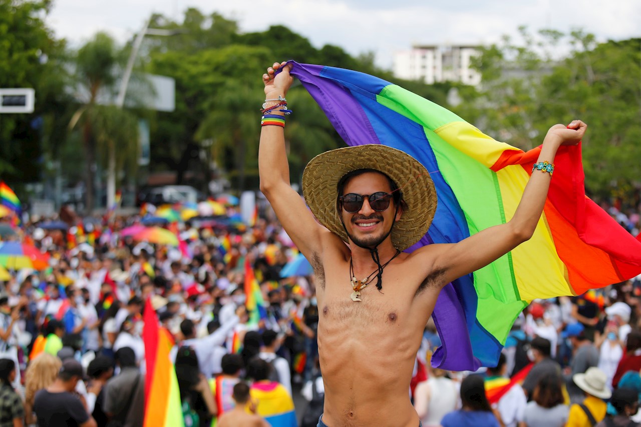Valle de Bravo tendrá su primer carnaval LGBTQ+ en mayo