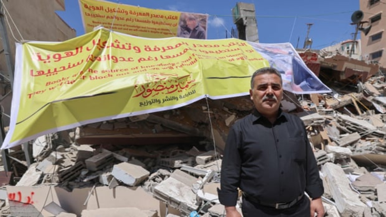Hay grandes donaciones para restaurar una librería de Gaza destruida por ataques aéreos israelíes