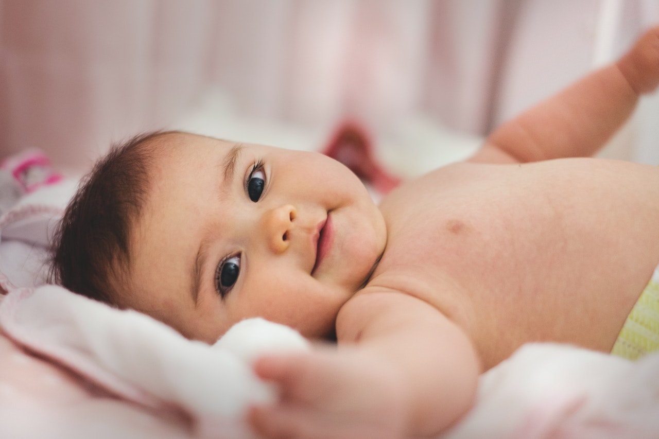 ¿Qué es el Baby Signing y cómo enseñárselo a tu bebé?