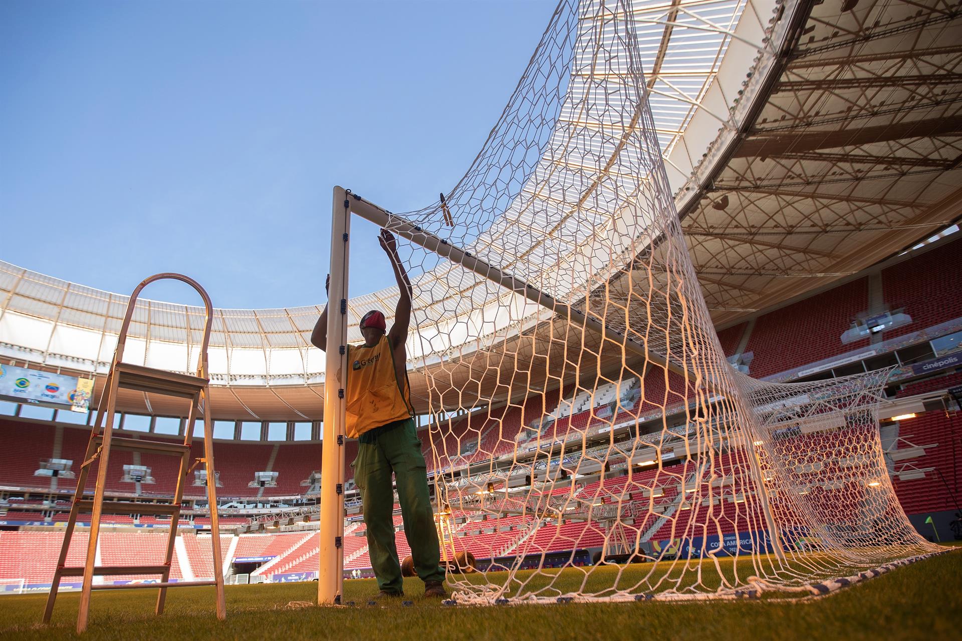 Una Copa América marcada por el Covid-19 inicia este domingo en Brasil
