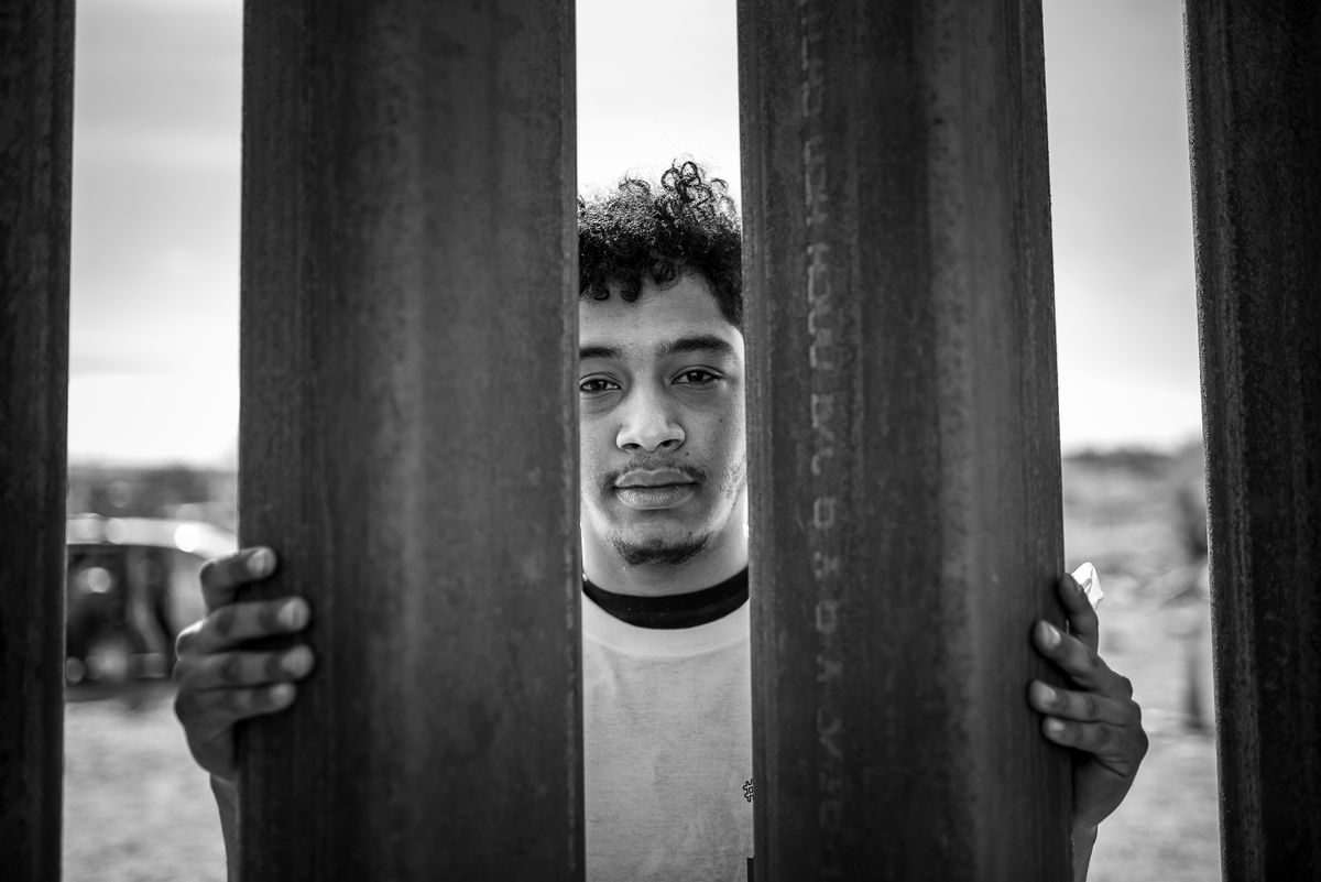 Mónica Lozano, fotógrafa que retrata la mirada íntima de los migrantes