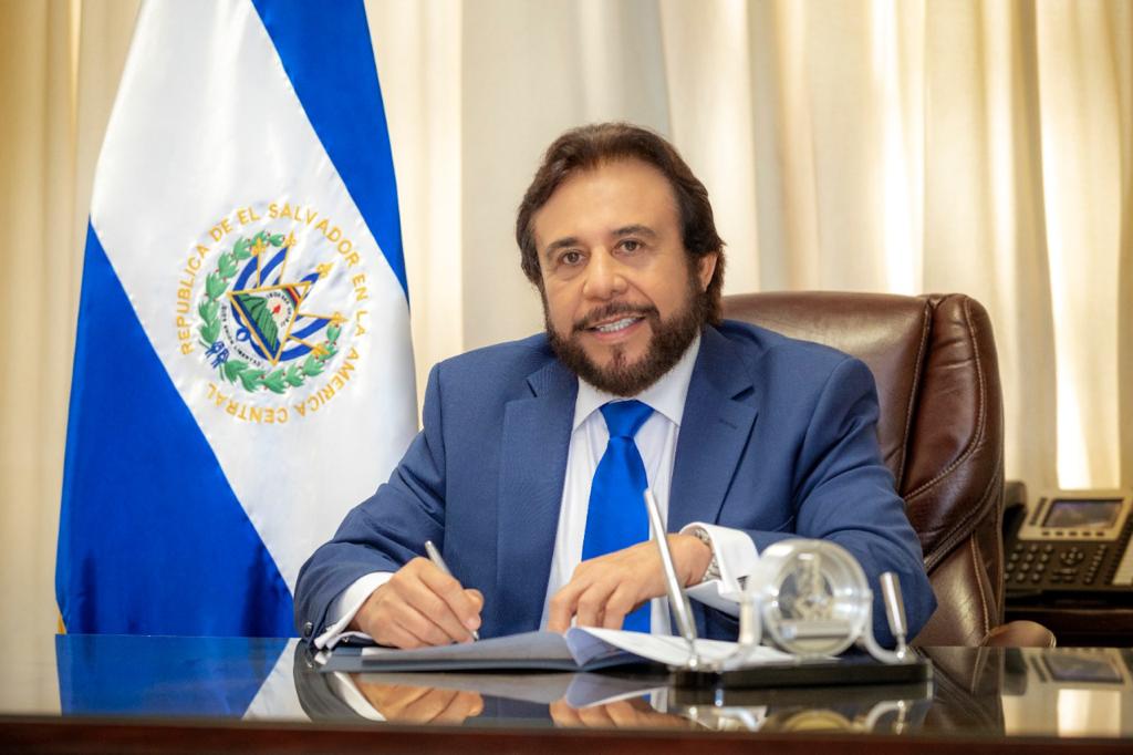 ‘En El Salvador hay periodistas incómodos y no se les expulsa’, dice su vicepresidente