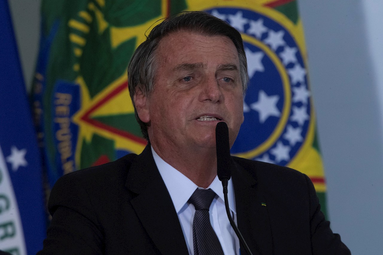 Bolsonaro no acepta victoria de Lula da Silva y pide revisar las elecciones