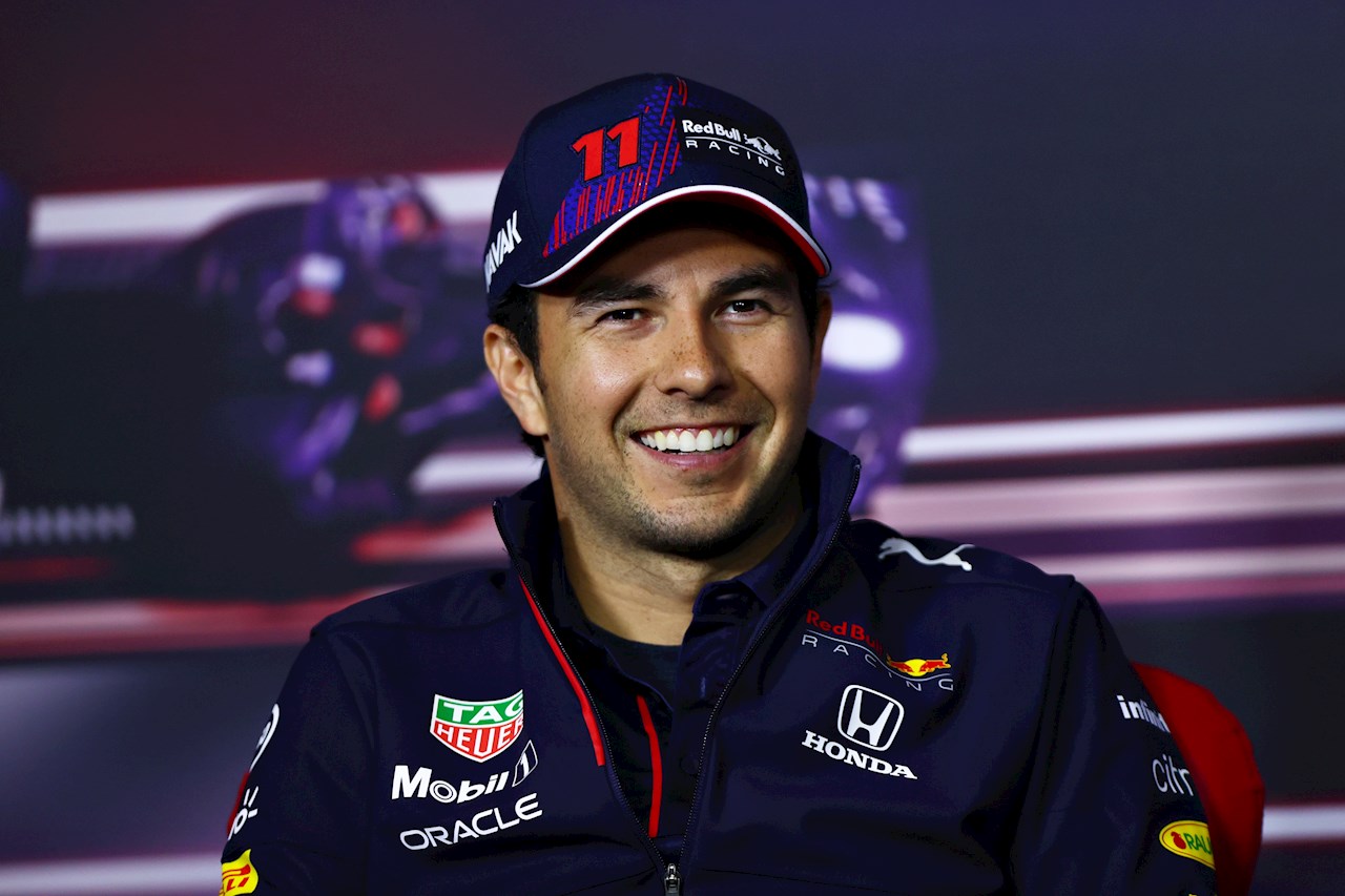 “Checo” Pérez va por el podio en su Gran Premio número 200