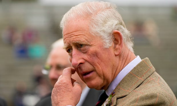 La fundación del príncipe de Gales inicia investigación por acusación de que intermediarios se quedaban con dinero