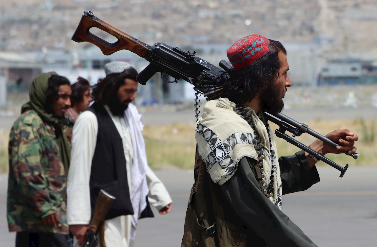 ‘Es una gran lección’: Talibanes ante la salida de EU de Afganistán