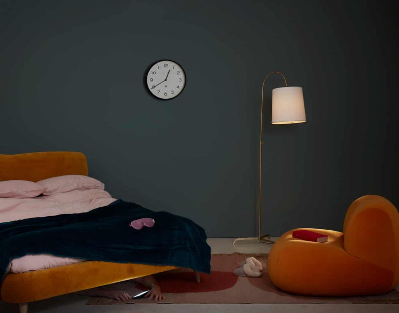 Paren todos los relojes: ¿por qué somos tan malos para irnos a la cama?