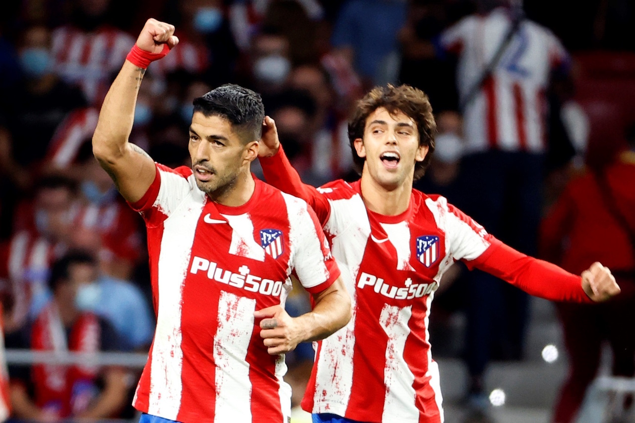 Con goles de Lemar y Suárez, el Atlético de Madrid derrota 2-0 al Barcelona