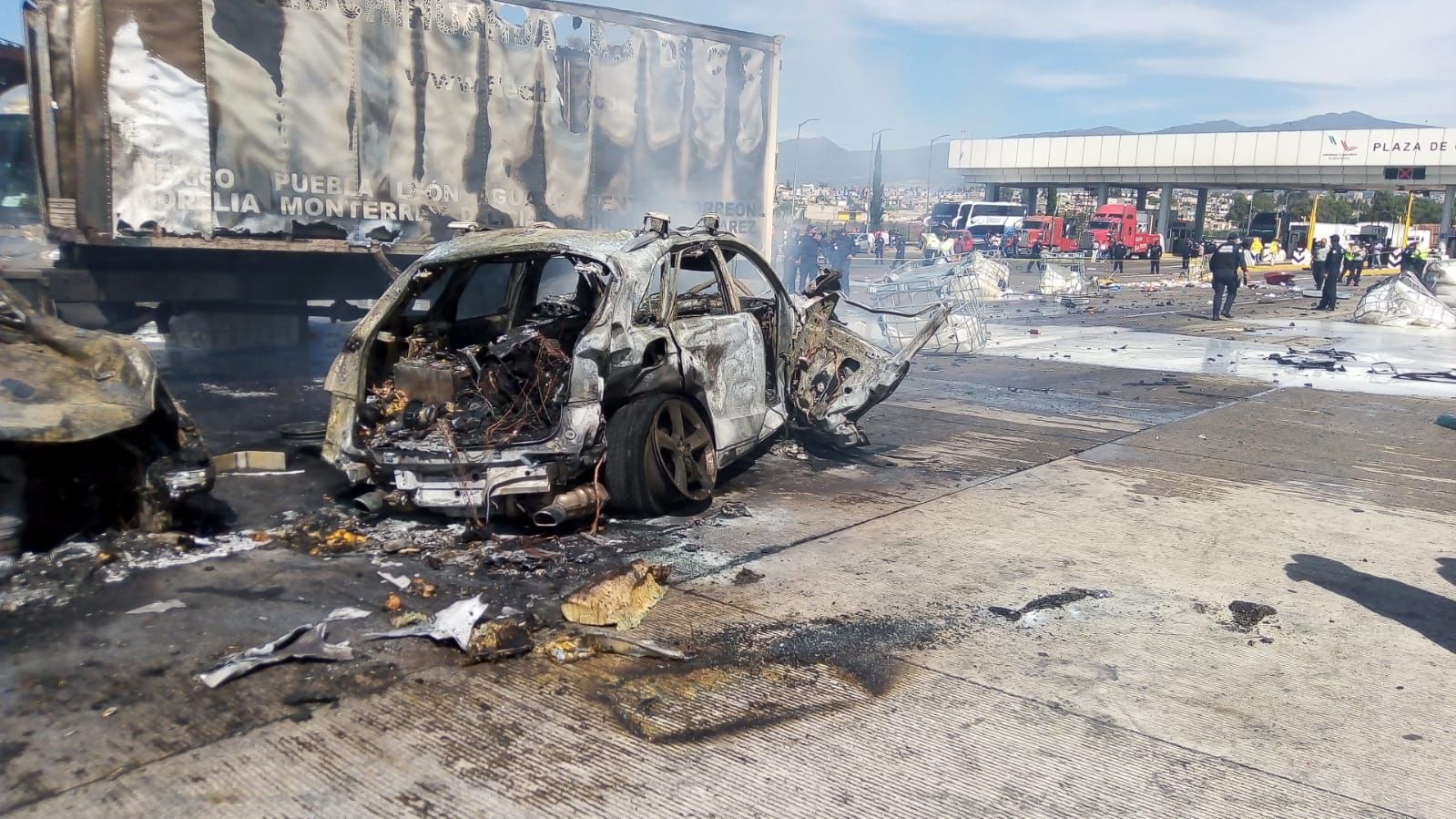 Al menos 19 las personas muertas por accidente en la carretera México-Puebla