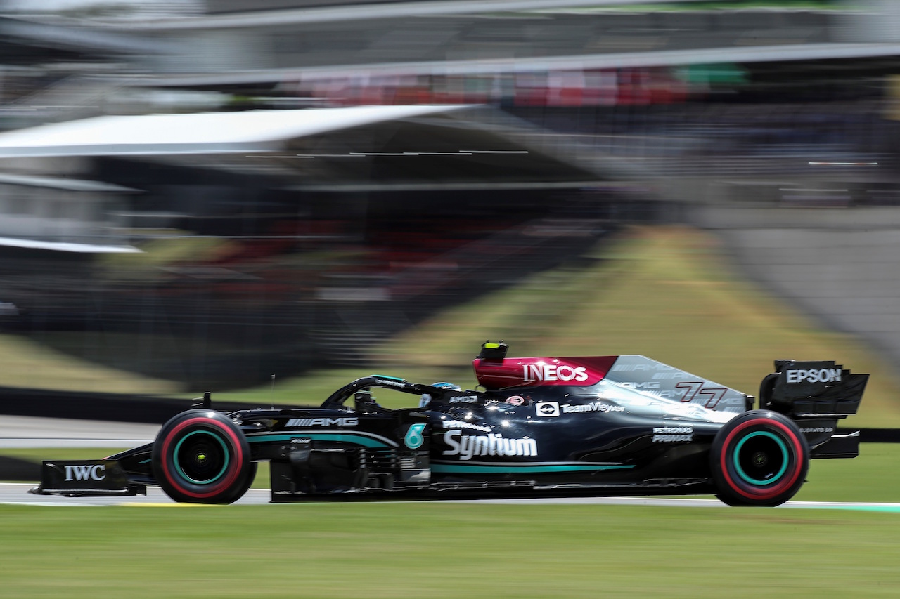 Valtteri Bottas se lleva la prueba sprint del Gran Premio de Brasil; ‘Checo’, cuarto