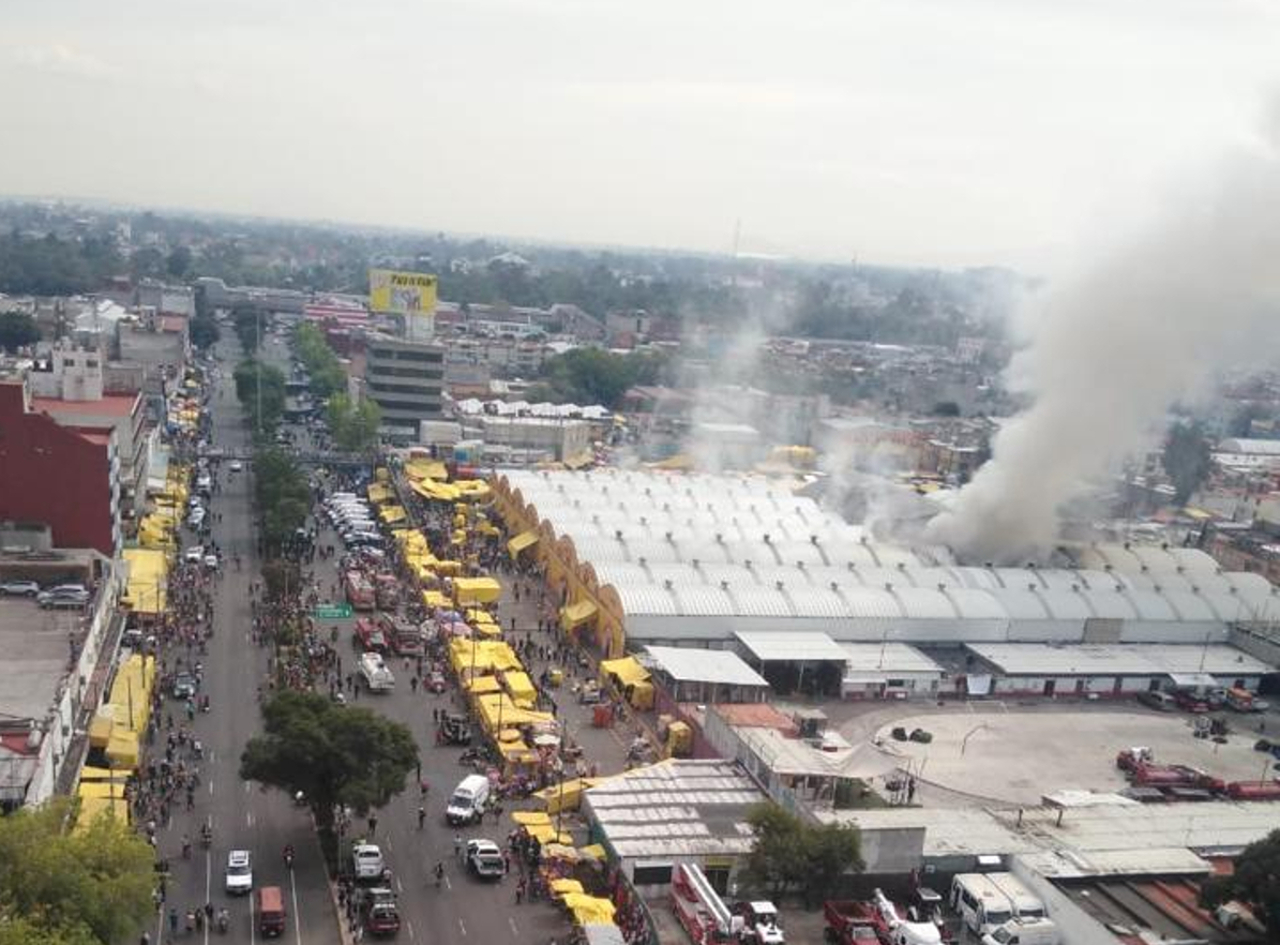 El incendio en el Mercado de Sonora de la CDMX no deja heridos ni muertos