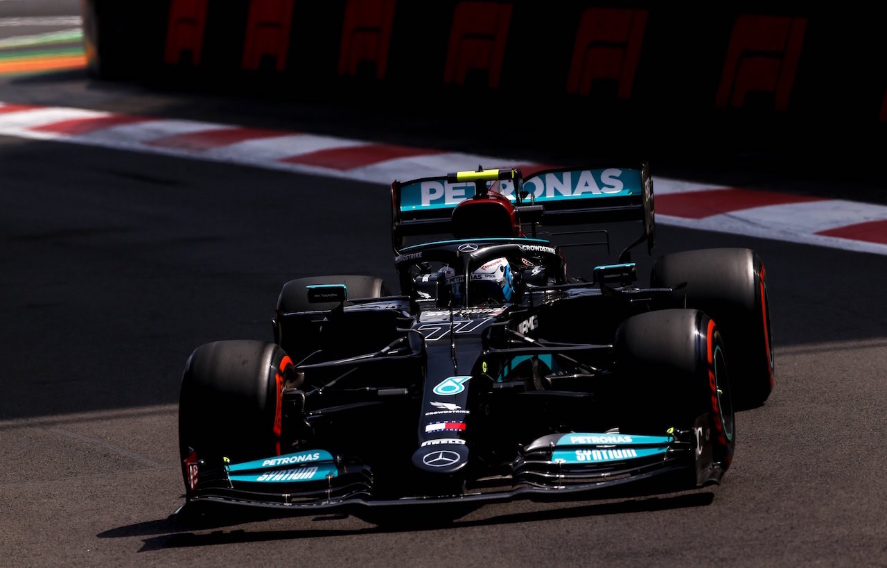 Mercedes domina la clasificación del Gran Premio de México: Bottas se lleva la pole
