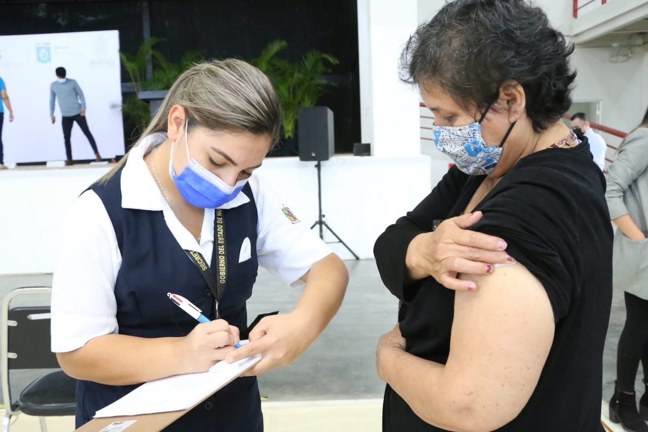 La vacunación covid para rezagados llega a 22 municipios de Nuevo León