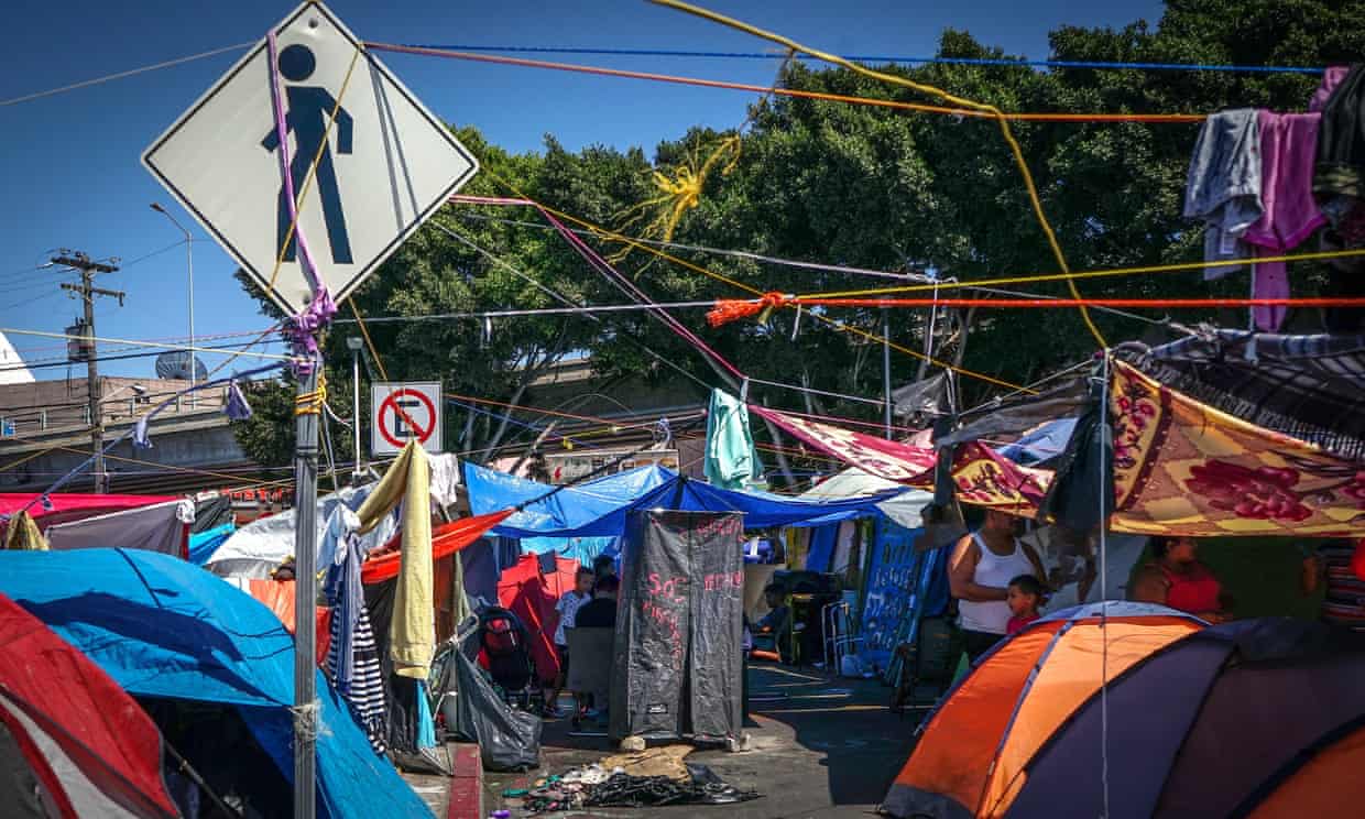Quédate en México: los migrantes se enfrentan a un peligro mortal ya que Biden restablece la política de Trump