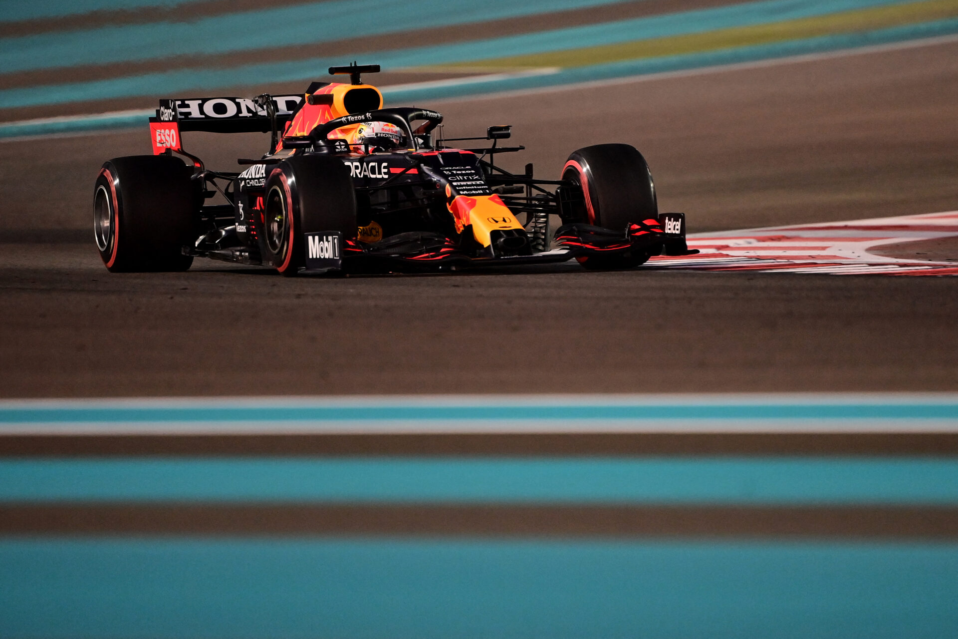 Hamilton vs Verstappen: ¿qué necesita cada uno para ser campeón en Abu Dhabi?