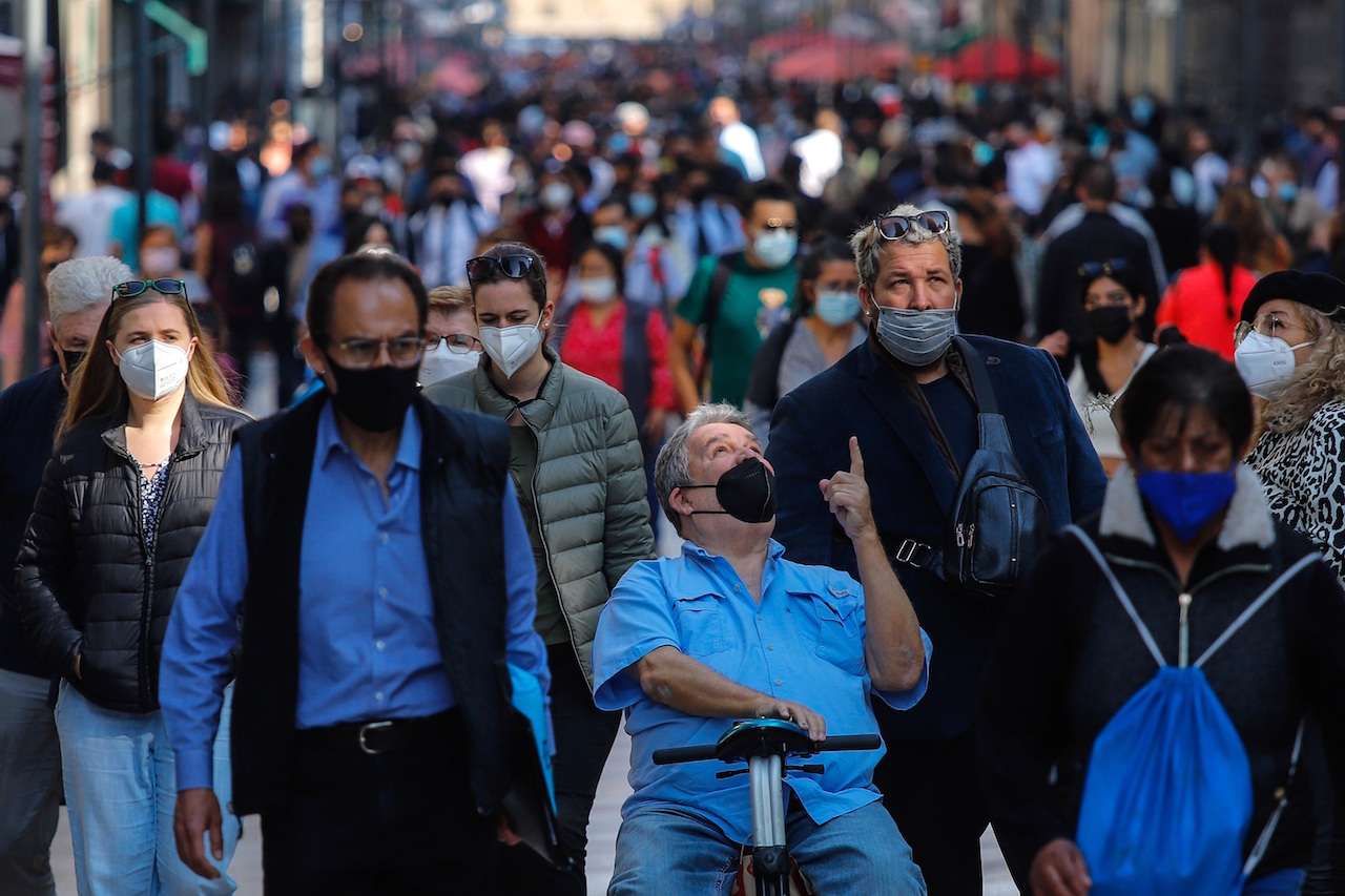 EU se alarma de la pandemia en México: emite alerta de viaje por nivel alto de Covid-19