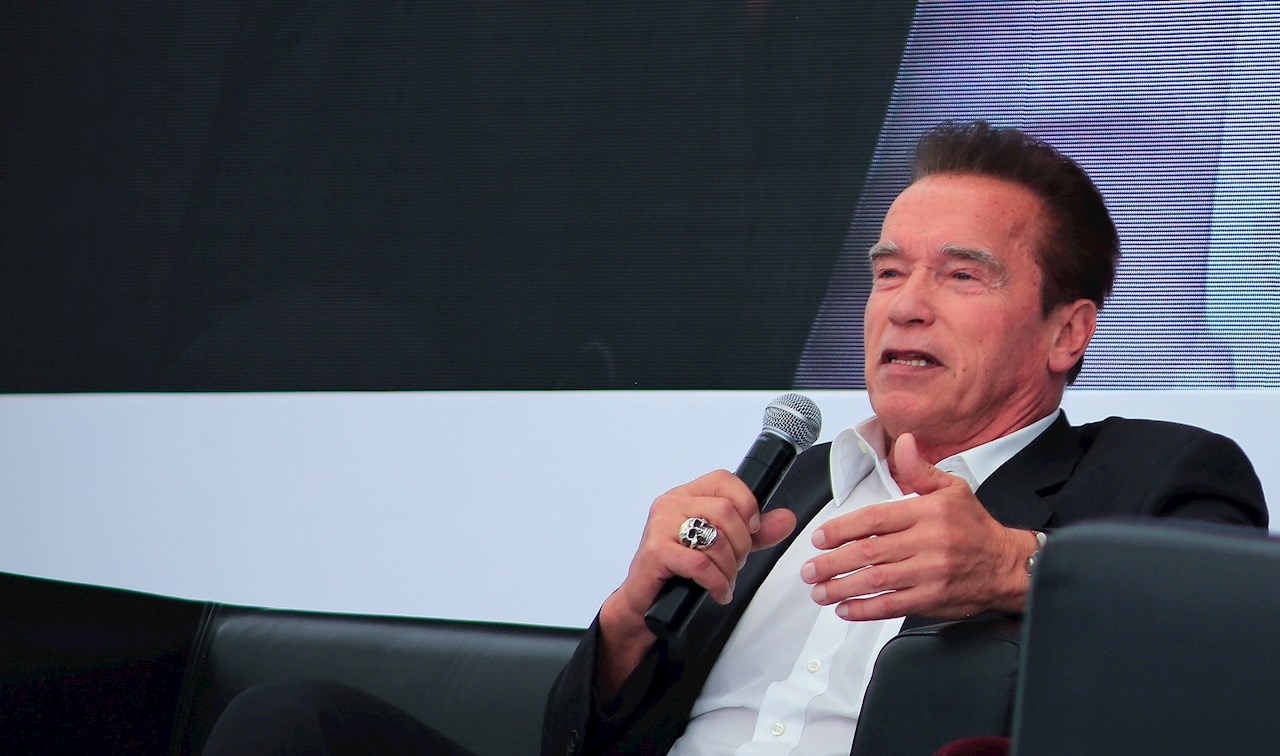 Arnold Schwarzenegger sufre un accidente en Los Ángeles