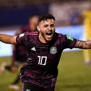 Alexis Vega rescata al Tri: México vence 2-1 a Jamaica