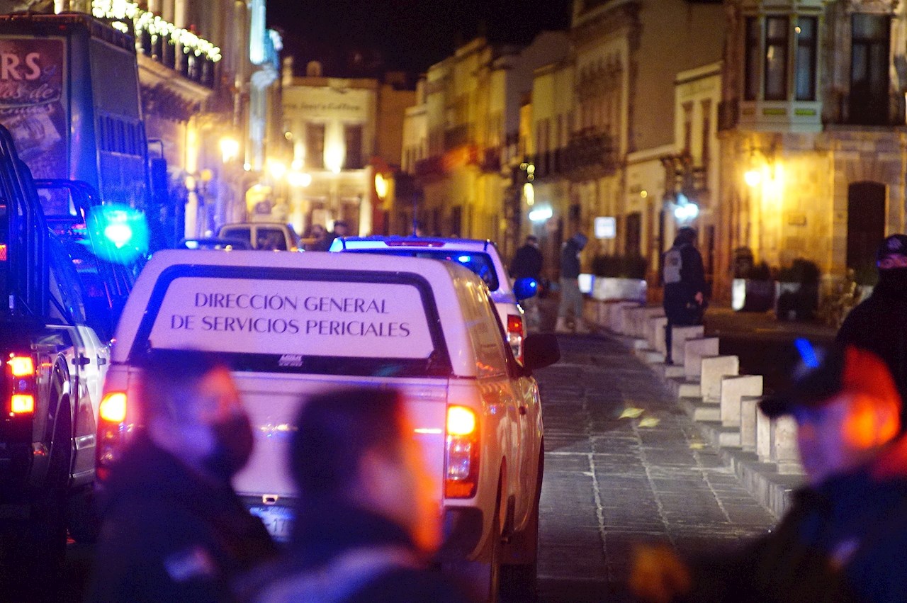 La guerra en Zacatecas: 10 cuerpos son abandonados frente al Palacio de Gobierno