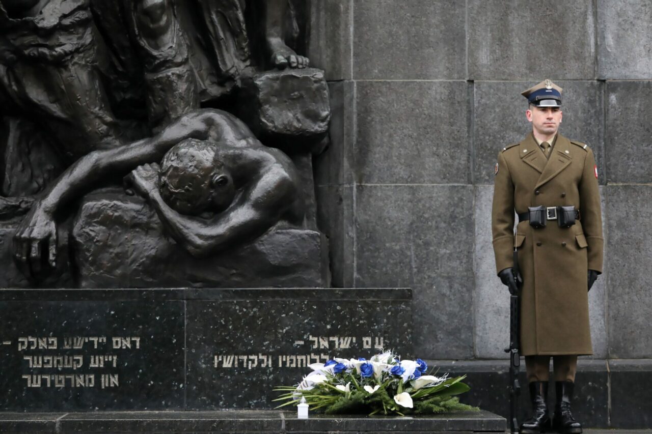 5 testimonios por el Día Internacional en Memoria de las Víctimas del Holocausto