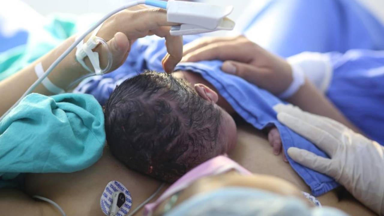 El primer bebé del 2022 se llama Zabdiel y nació en la CDMX