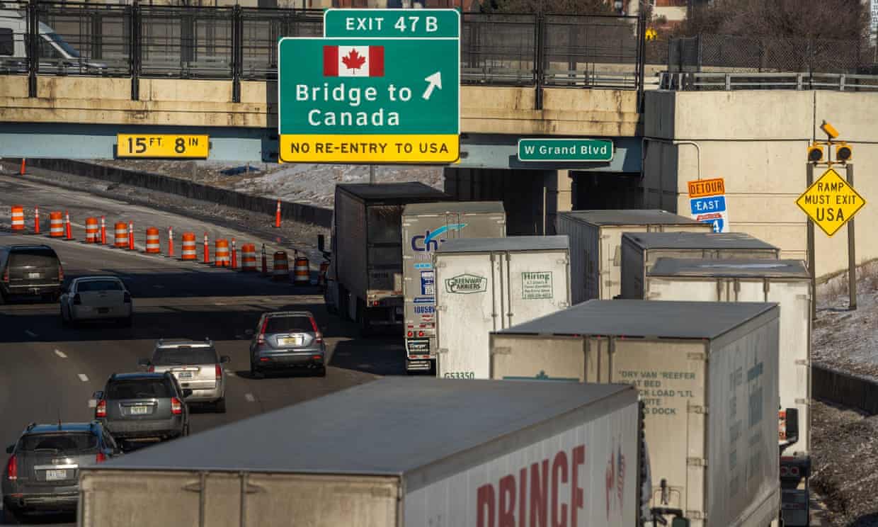 El bloqueo del puente entre Estados Unidos y Canadá puede ocasionar enormes daños económicos, advierten los gobiernos